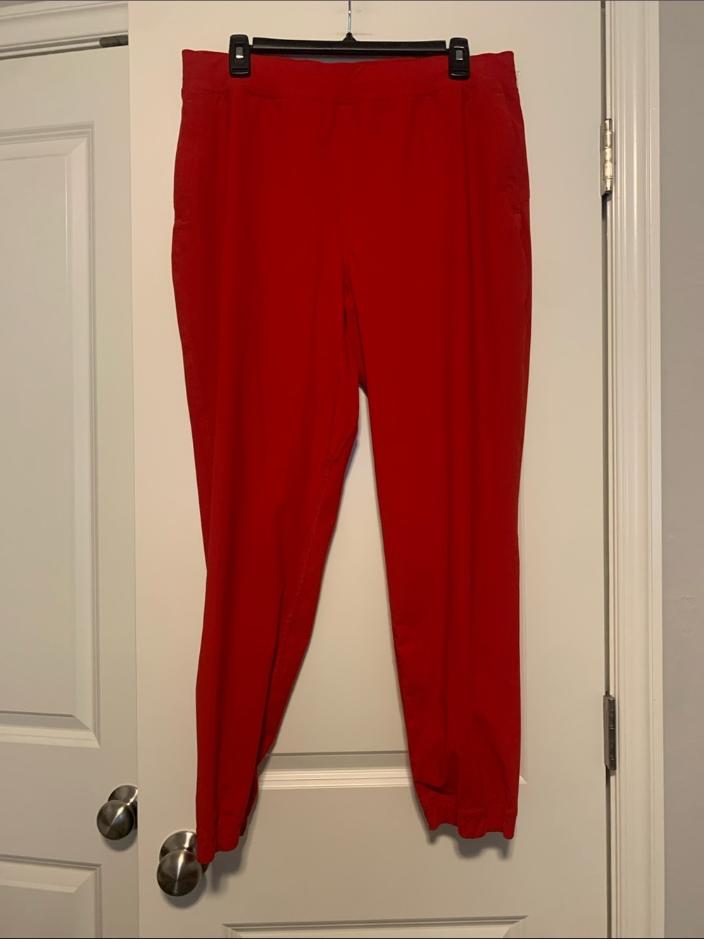 lululemon athletica Adapted State Joggers, Sz 12
Oxford Red, Like New